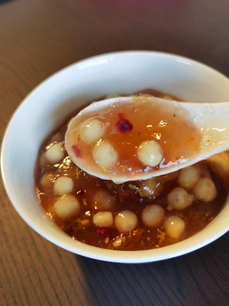 藕粉鸡头米—低脂健康的甜点