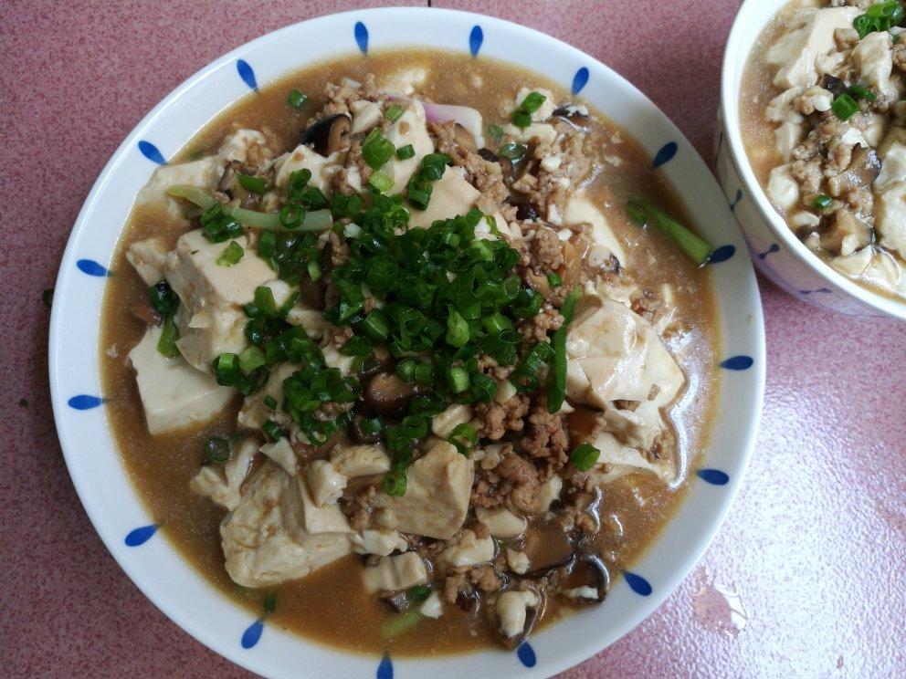 超级下饭的香菇肉沫豆腐