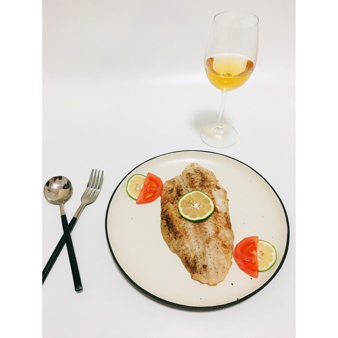香煎龙利鱼——fit食谱系列