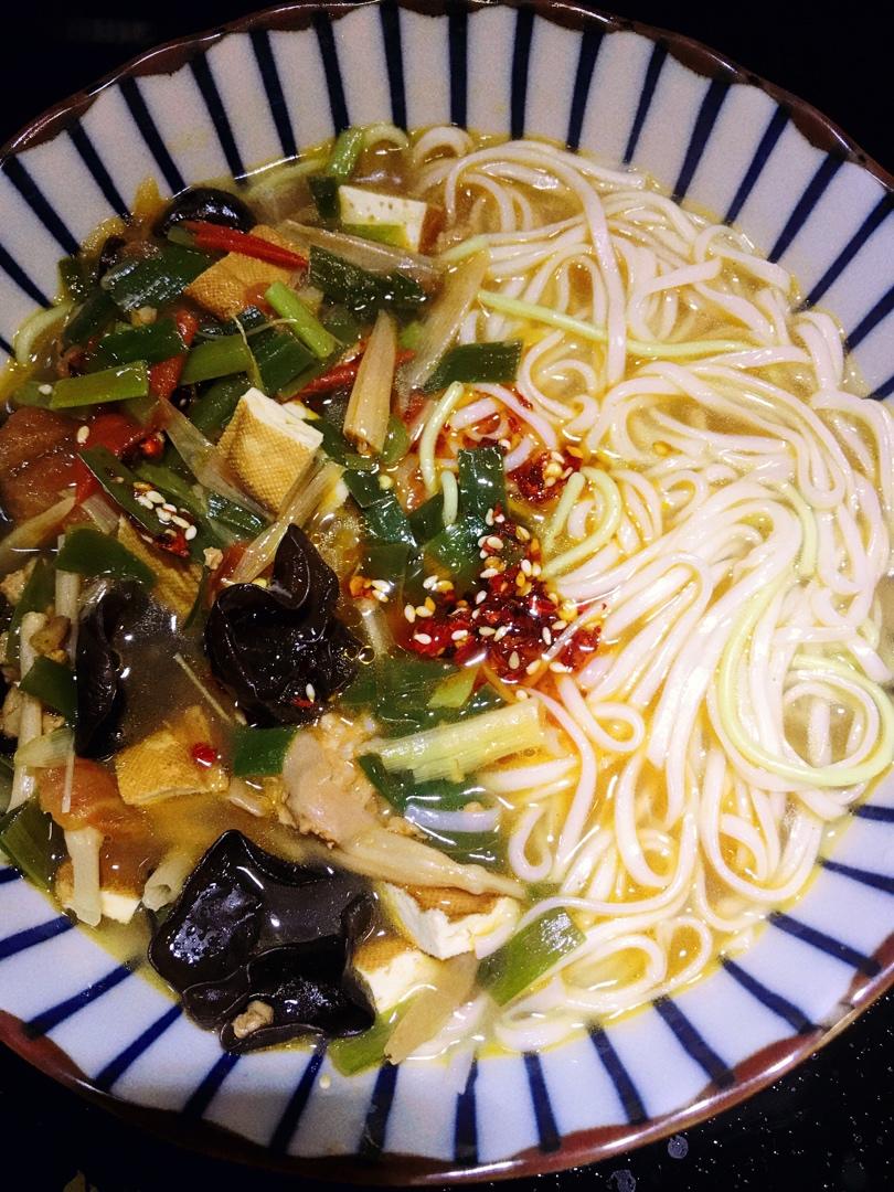 陕西关中臊子面（附臊子做法）