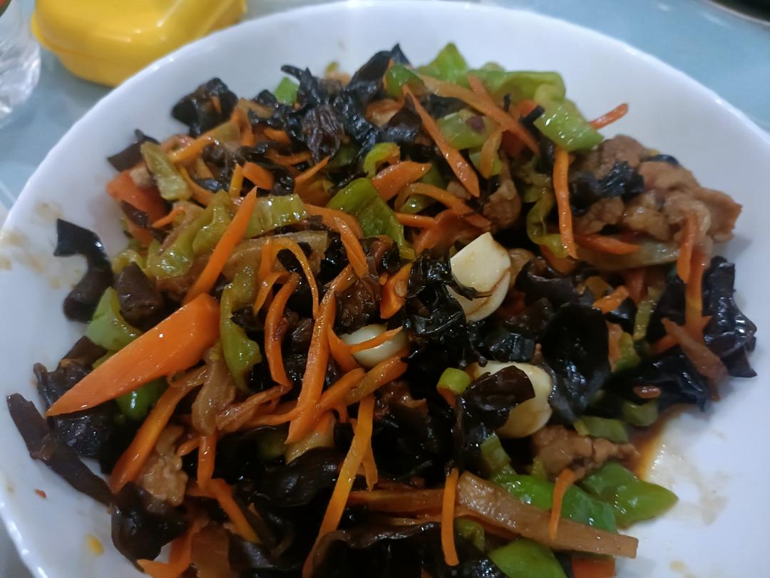 巨好吃，超下饭，秒杀饭店🉐鱼香肉丝