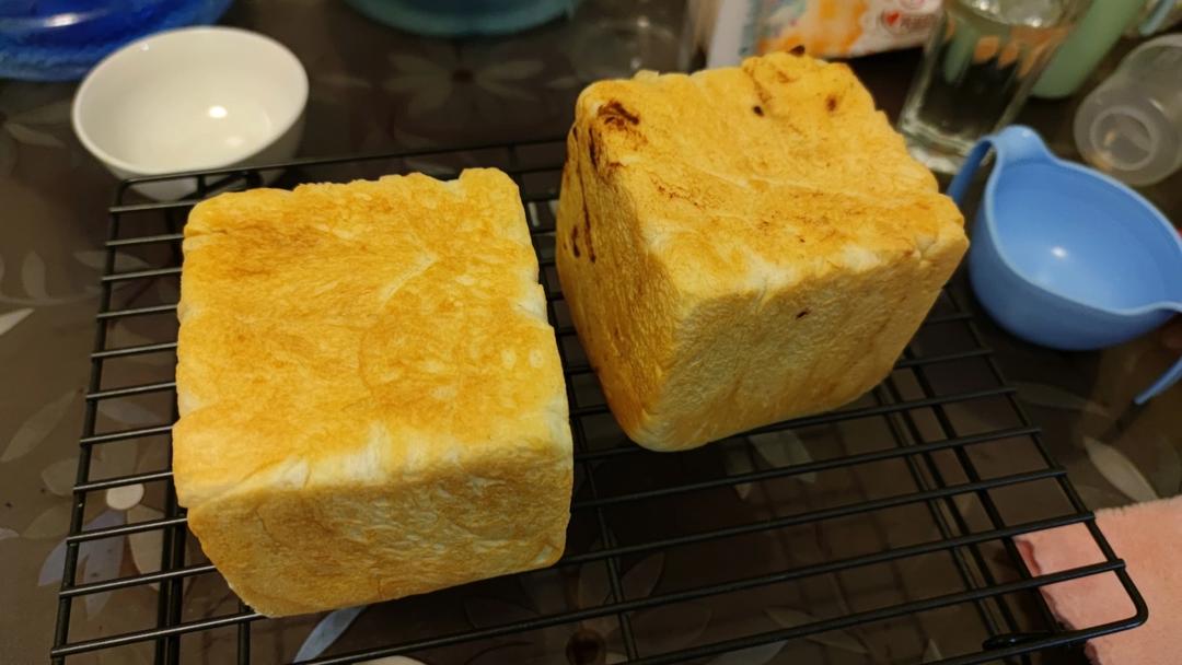 香喷喷的花生酱吐司