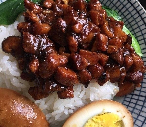 超级好吃的卤肉饭的做法