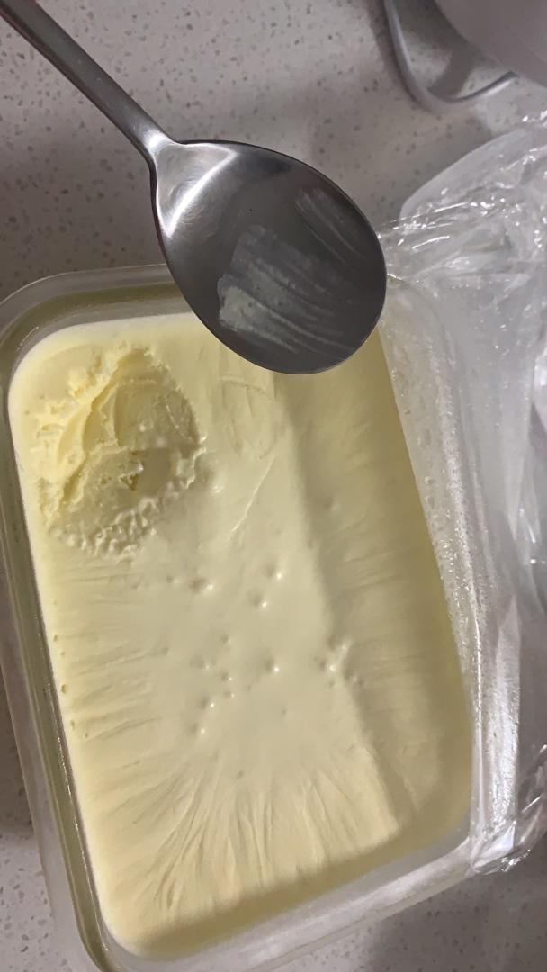 冰淇淋（消耗淡奶油）