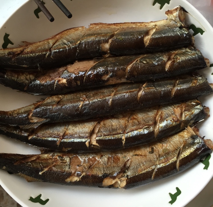 盐烤秋刀鱼