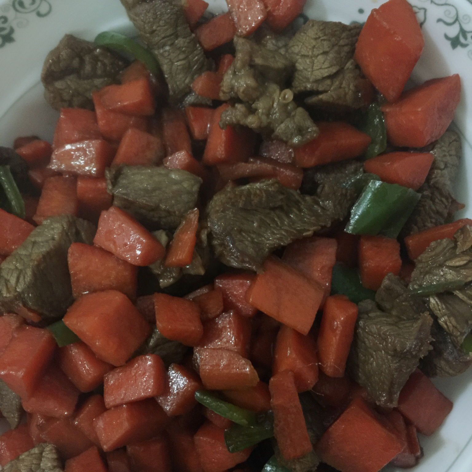 胡萝卜土豆烧牛腩