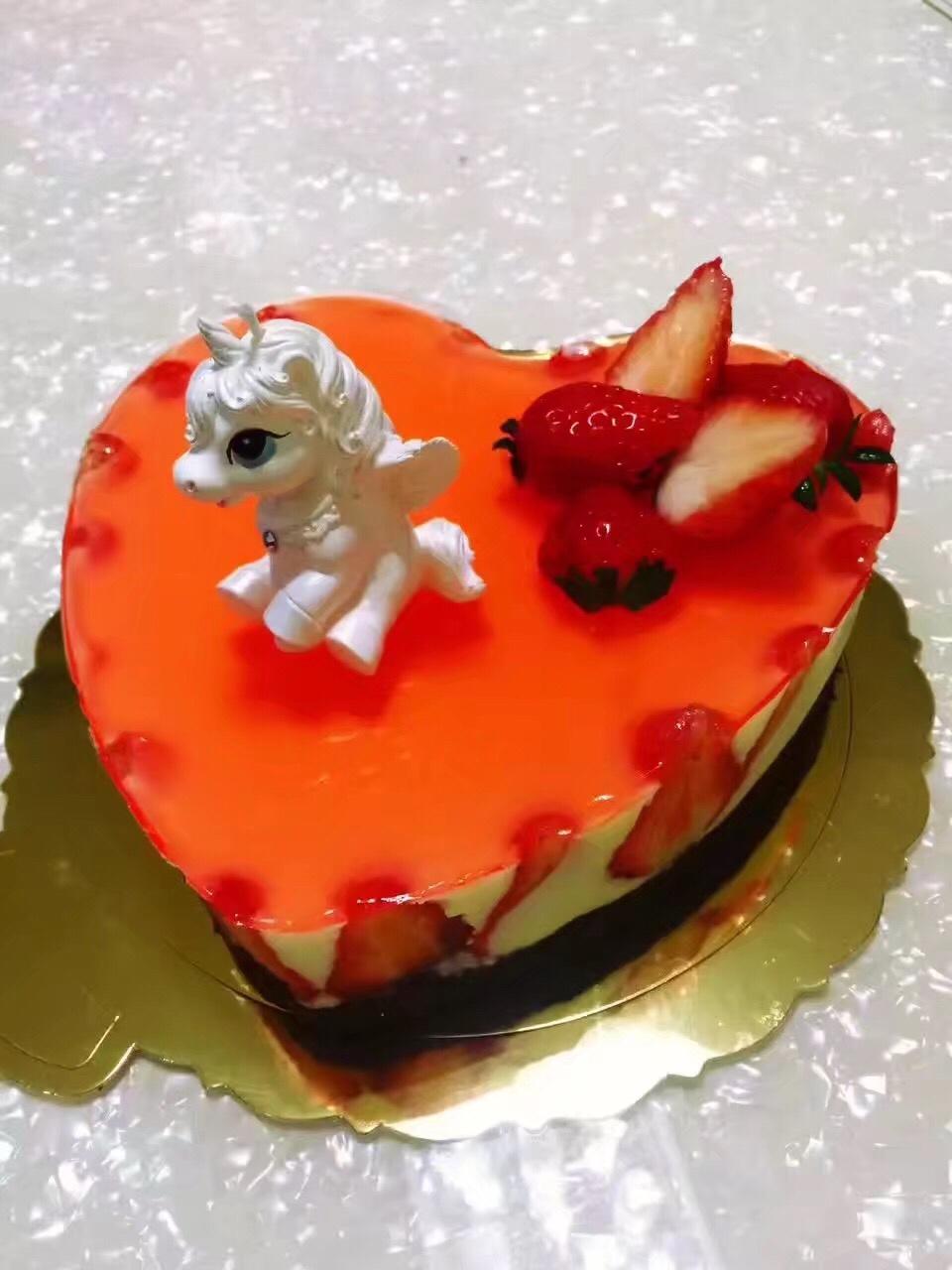 草莓冻芝士蛋糕