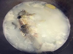 三鲜砂锅米线的做法 步骤1
