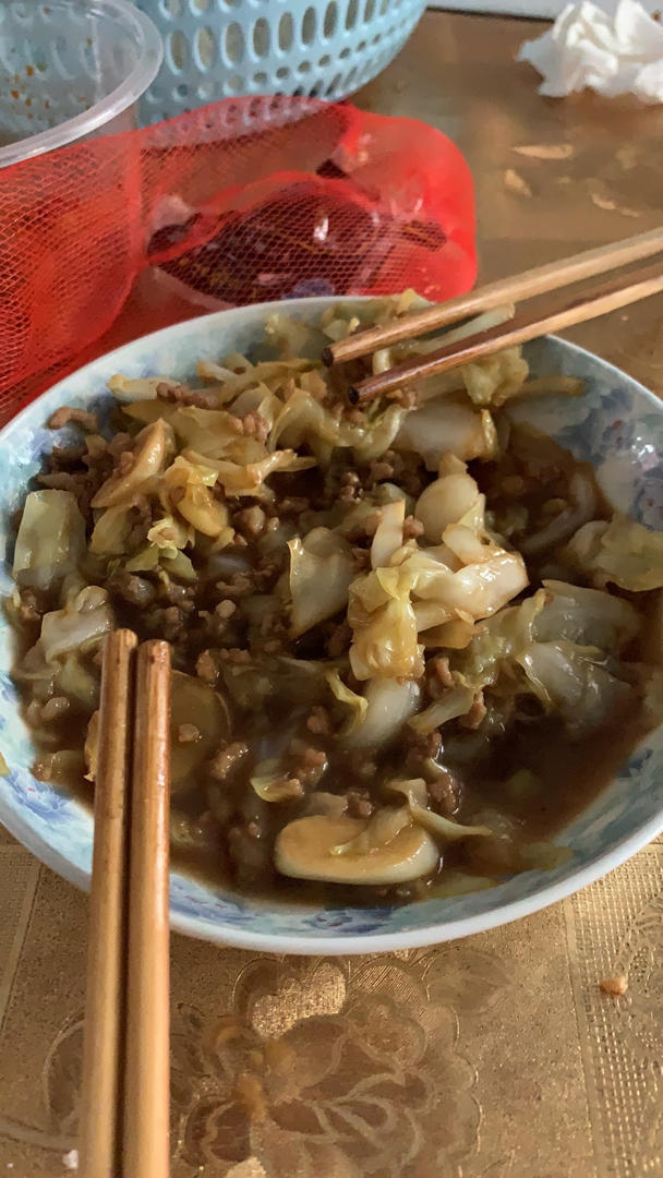 圆白菜炒五花肉，懒人的癸花宝典