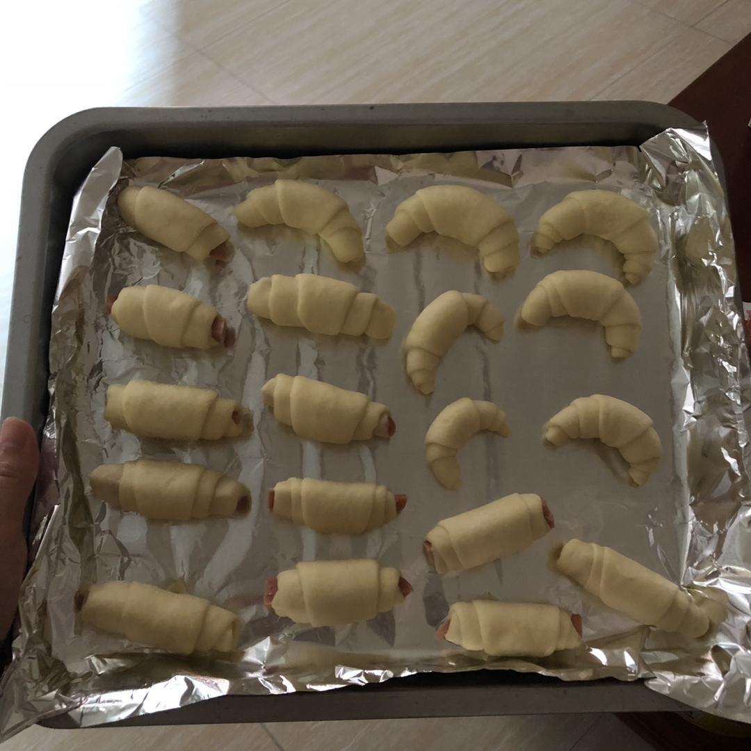 黄油牛角包