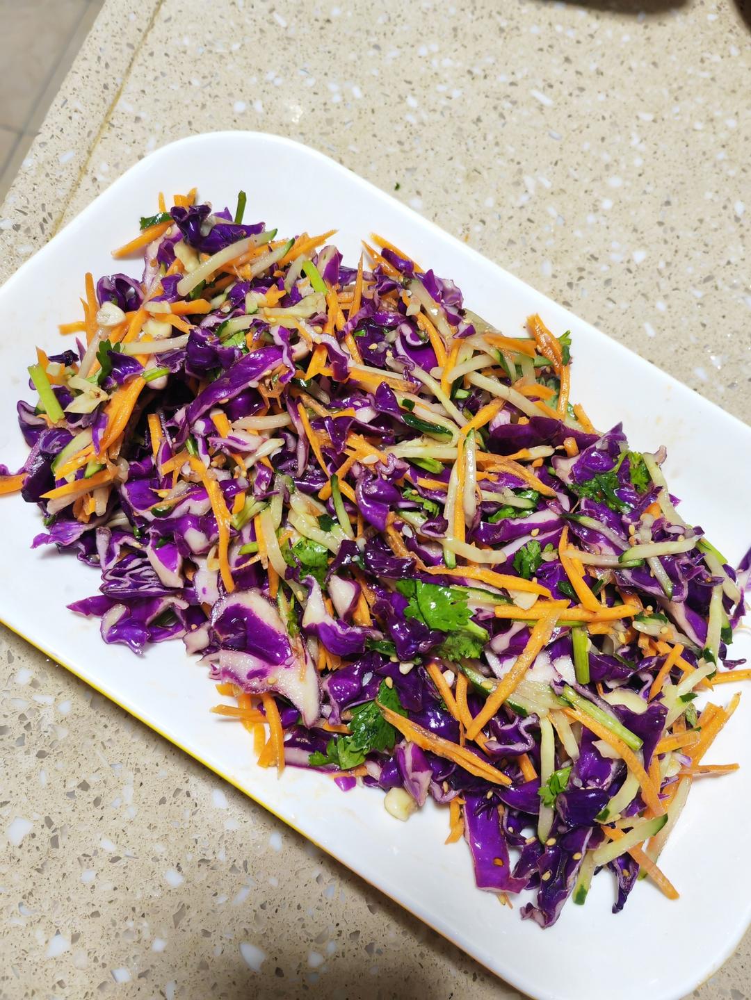 凉拌紫甘蓝