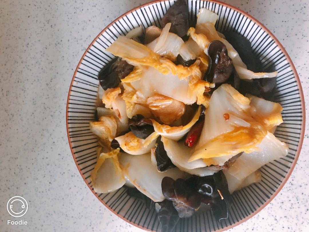 醋溜白菜片~~快手下饭菜