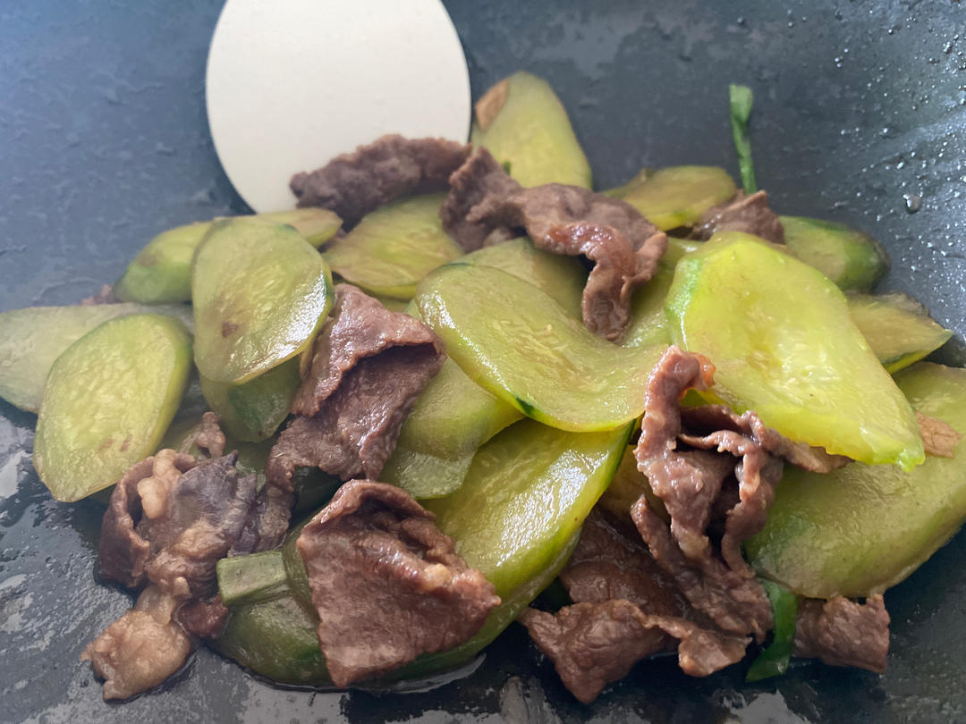 黄瓜炒牛肉