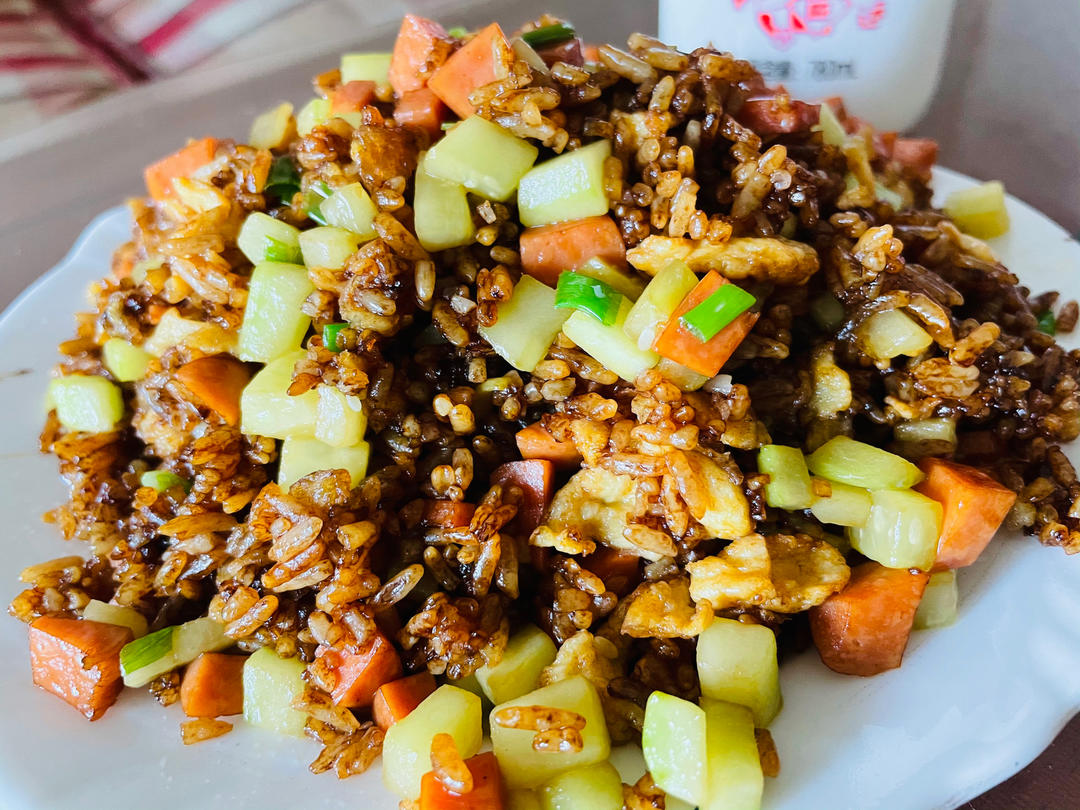 好吃到飞‼️酱油炒饭（快手懒人版）蚝油炒米 简单不失美味❗️