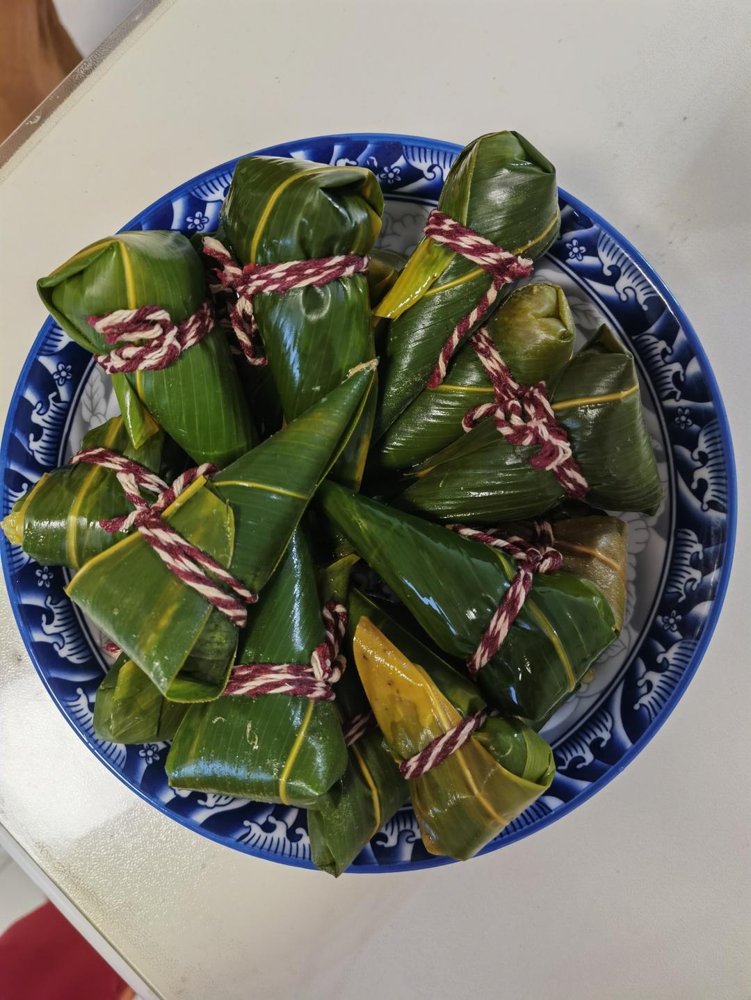 牛角粽的包法，一片粽叶包一个，2分钟学会