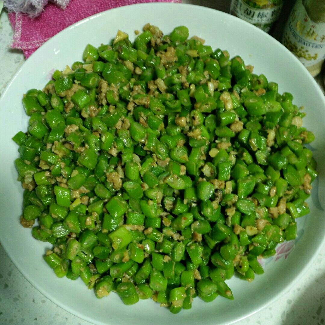 肉沫豆角下饭菜