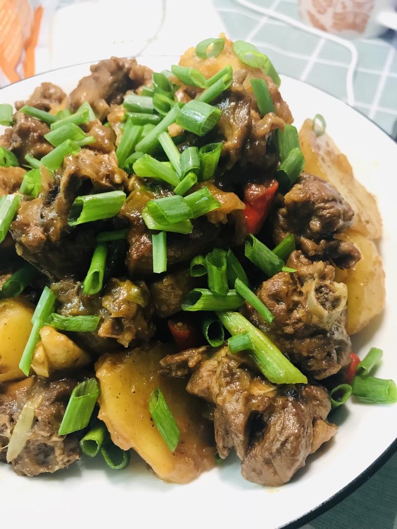 超简单的土豆啤酒鸭