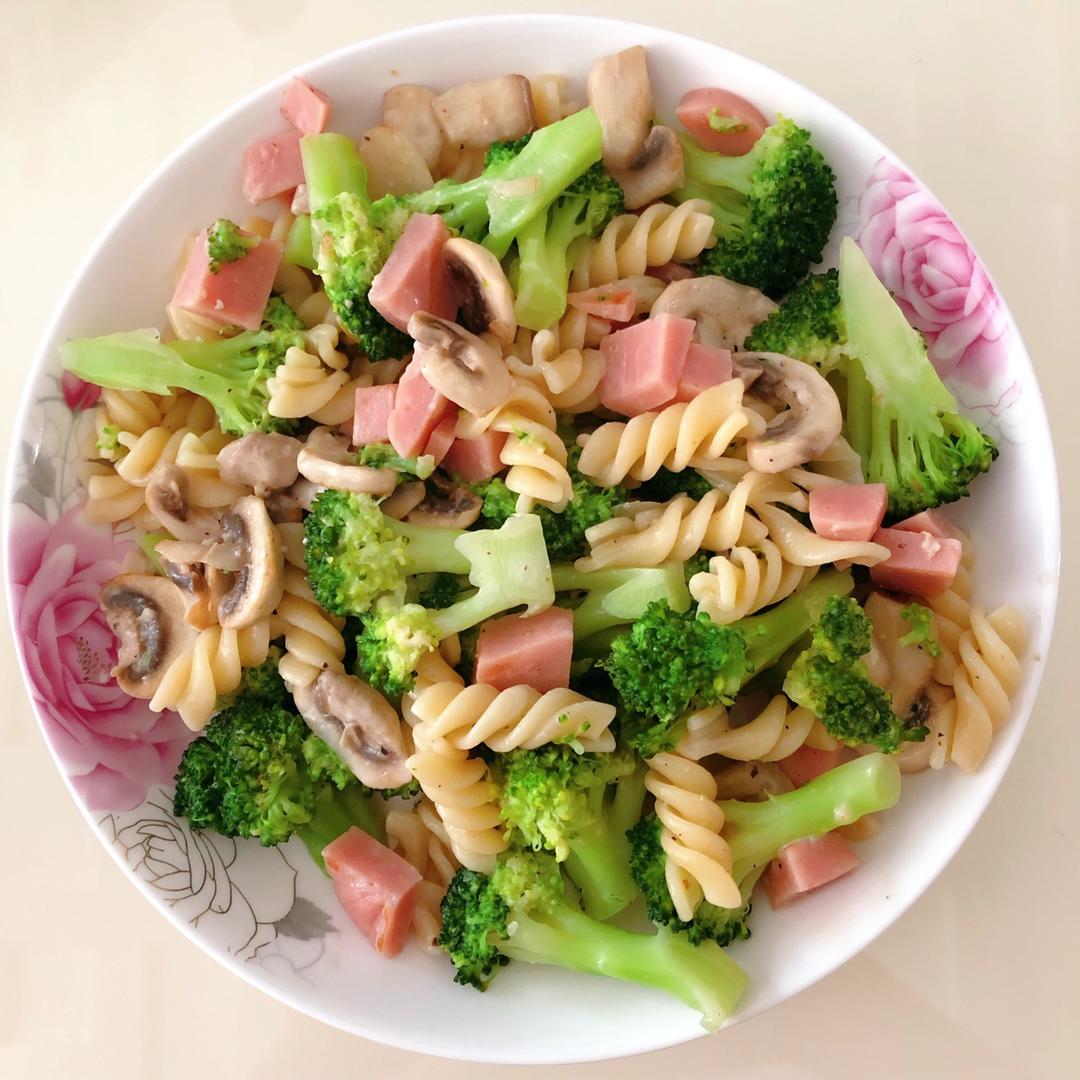 低卡伪白酱奶油培根蘑菇意大利面｜#Healthymeals# 减脂必撸02