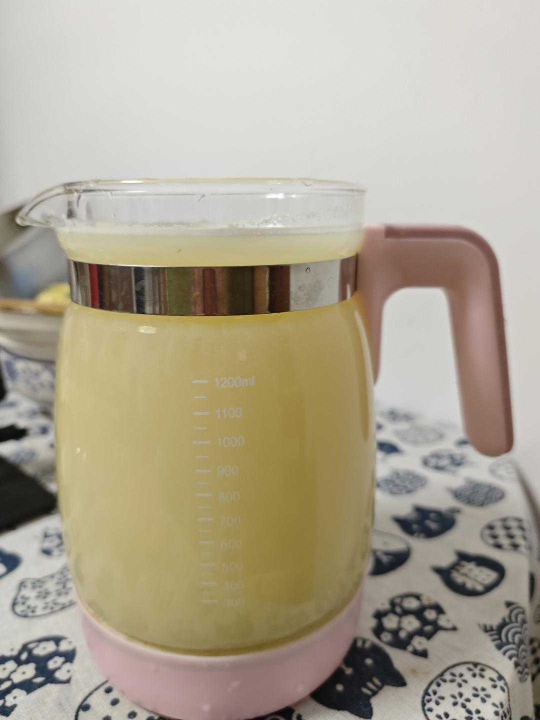 鲜榨柠檬汁