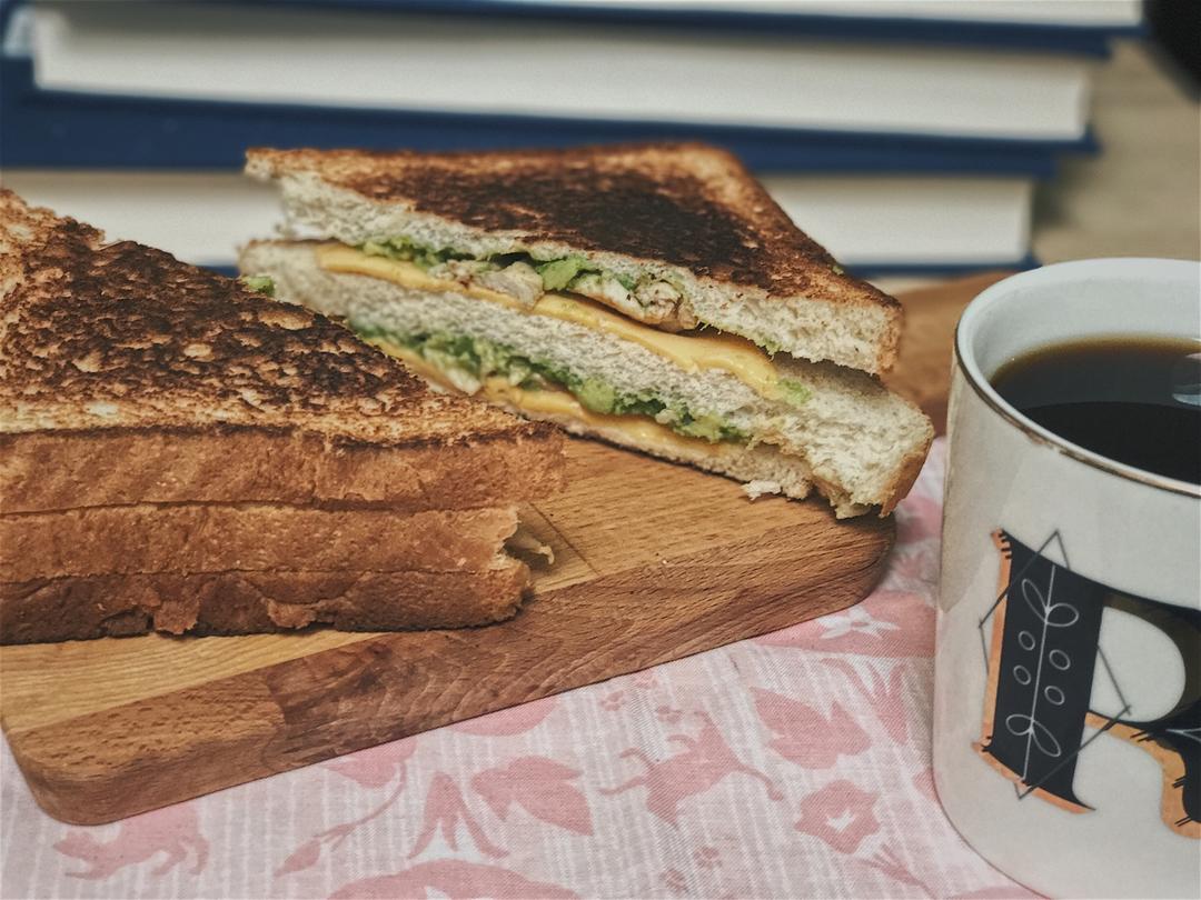 牛油果早餐三明治 Avocado Breakfast Toasted Sandwich