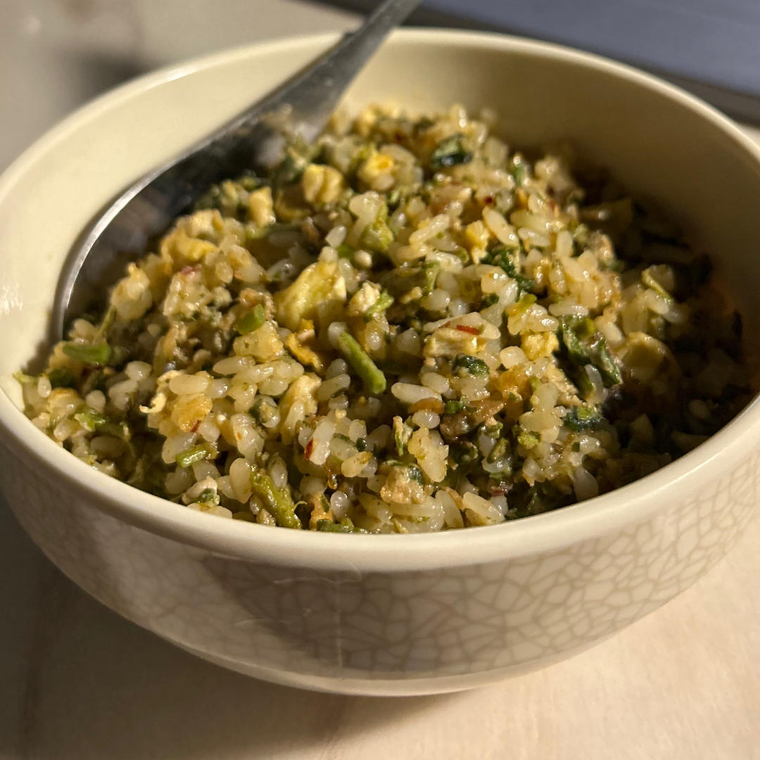 香椿蛋炒饭
