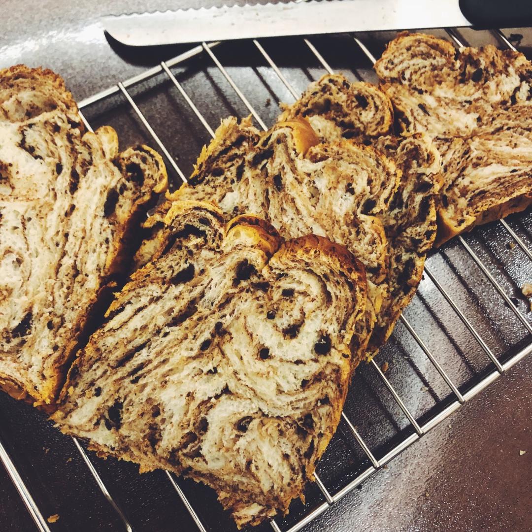 美得不像话！超松软大理石土司