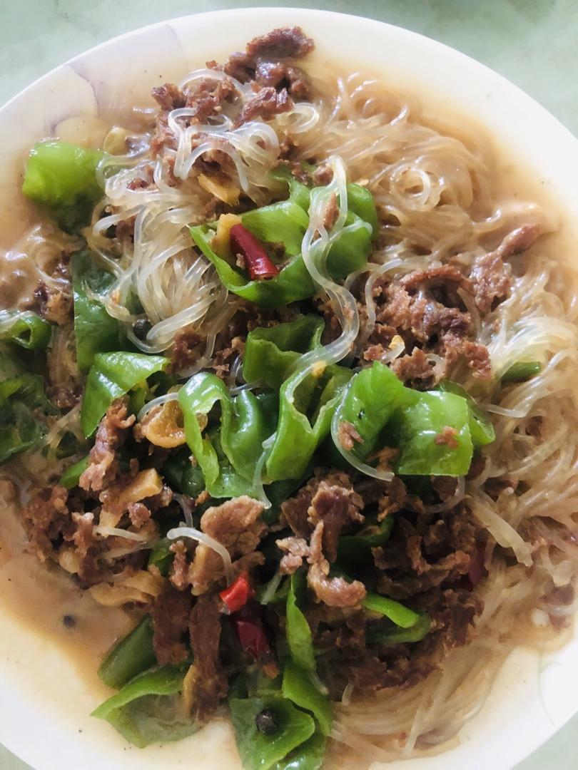 牛肉粉丝煲