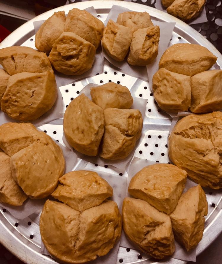 妥妥的红糖开花馒头（酵母版）