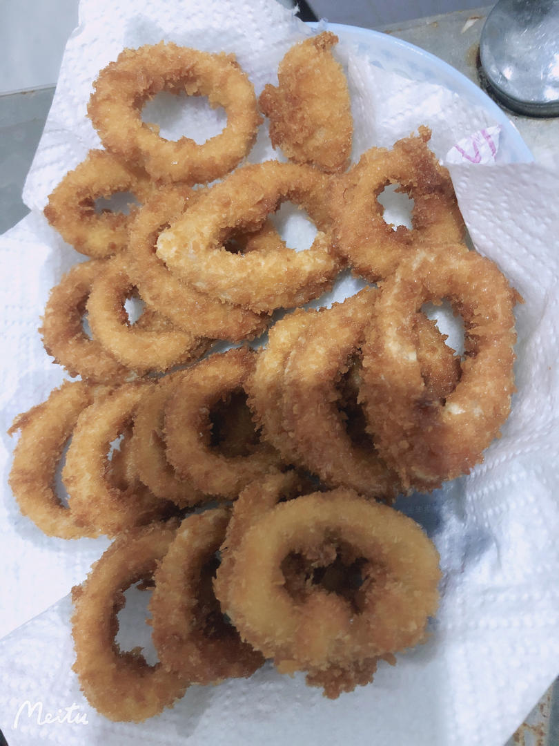酥炸鱿鱼圈——好吃到停不了口