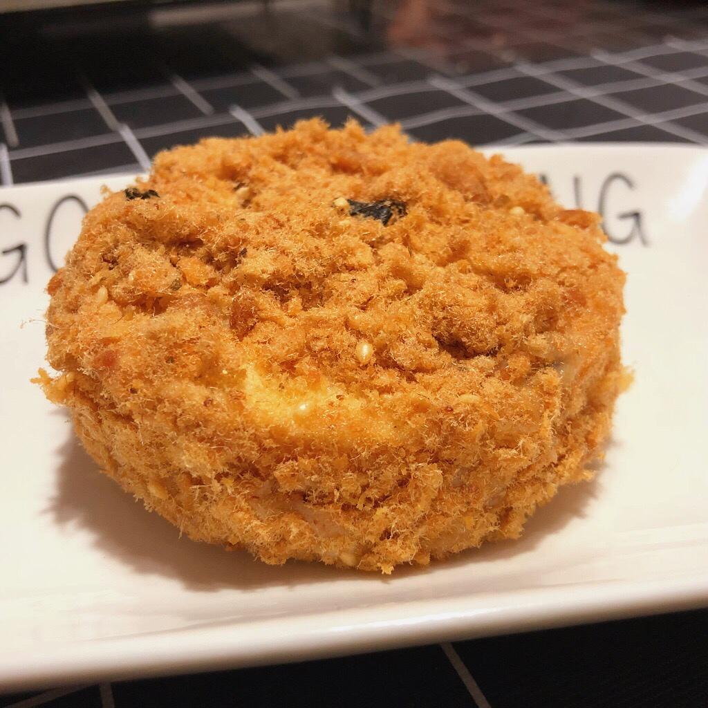 艾米妈咪-做的肉松小贝