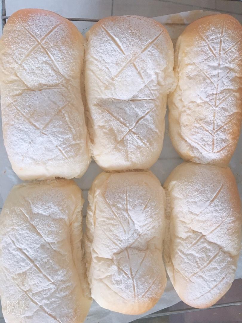 【半个就饱！越吃越瘦】【Sweet bun with Sticky sweet potato filling】 #牛奶麻薯#红薯#软欧#