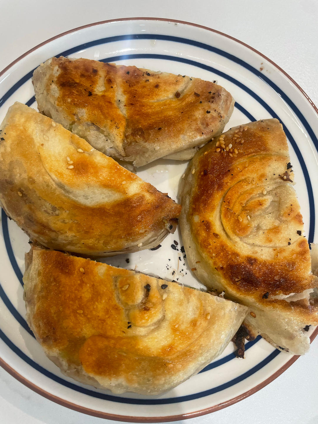 酥脆多汁的【香酥牛肉饼】，香到邻居敲门！