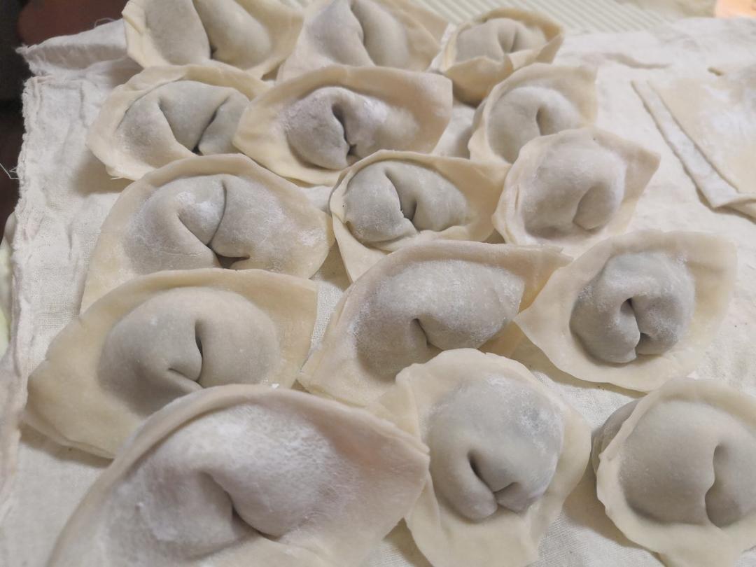 上海荠菜大馄饨