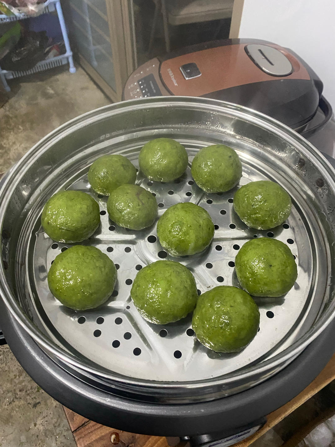清明必吃的艾草青团