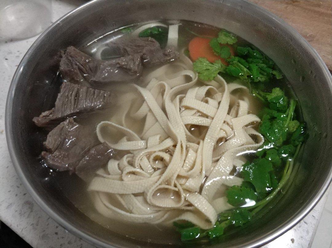 清炖牛肉汤