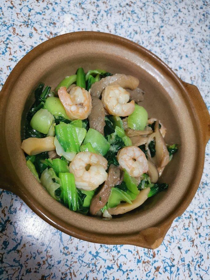 巴拉巴拉飞天小魔猪噢耶做的虾仁香菇炒油菜