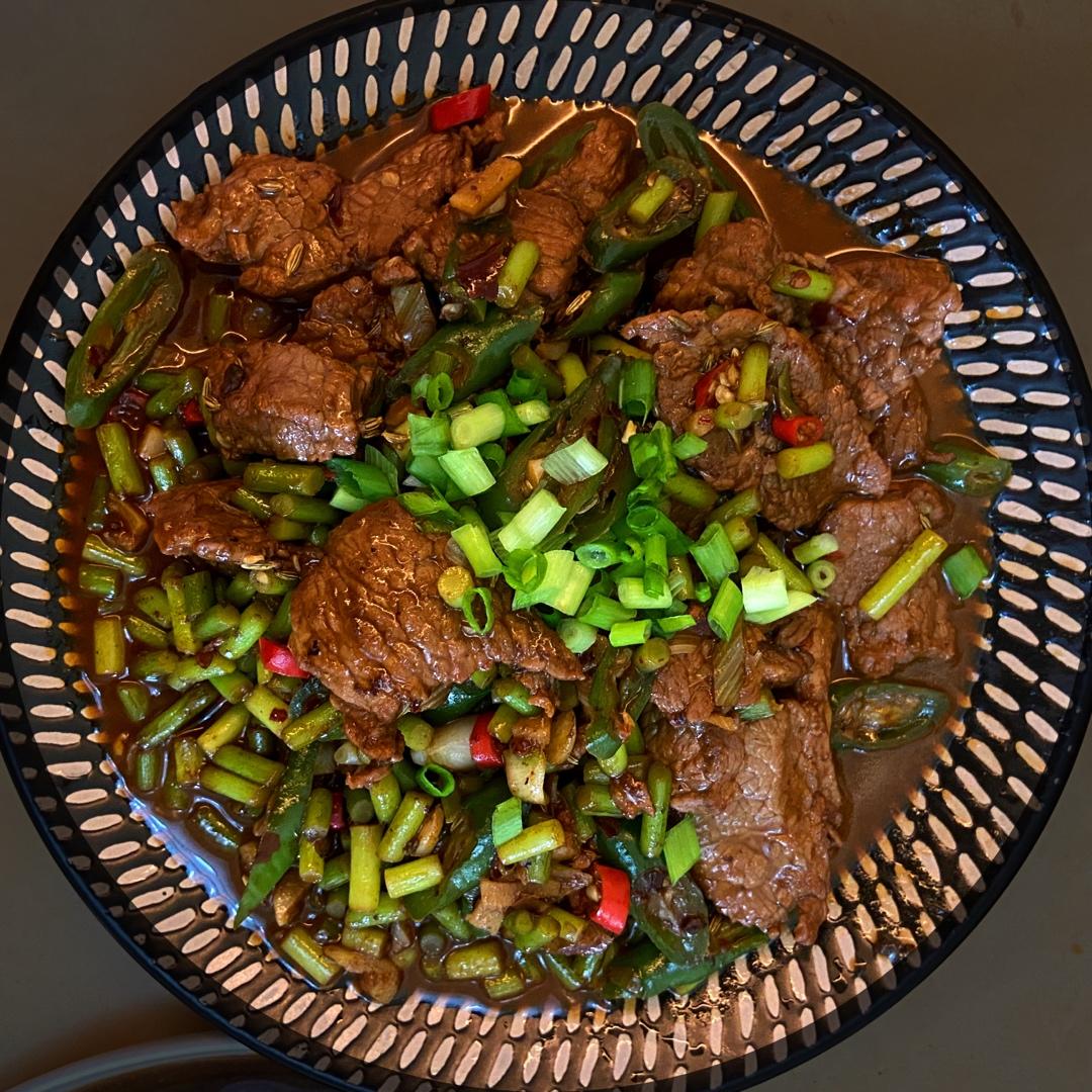 小炒牛肉