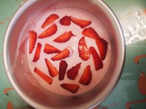 樱花限定•草莓慕斯蛋糕6寸（海绵蛋糕&无奶油版）的做法 步骤17