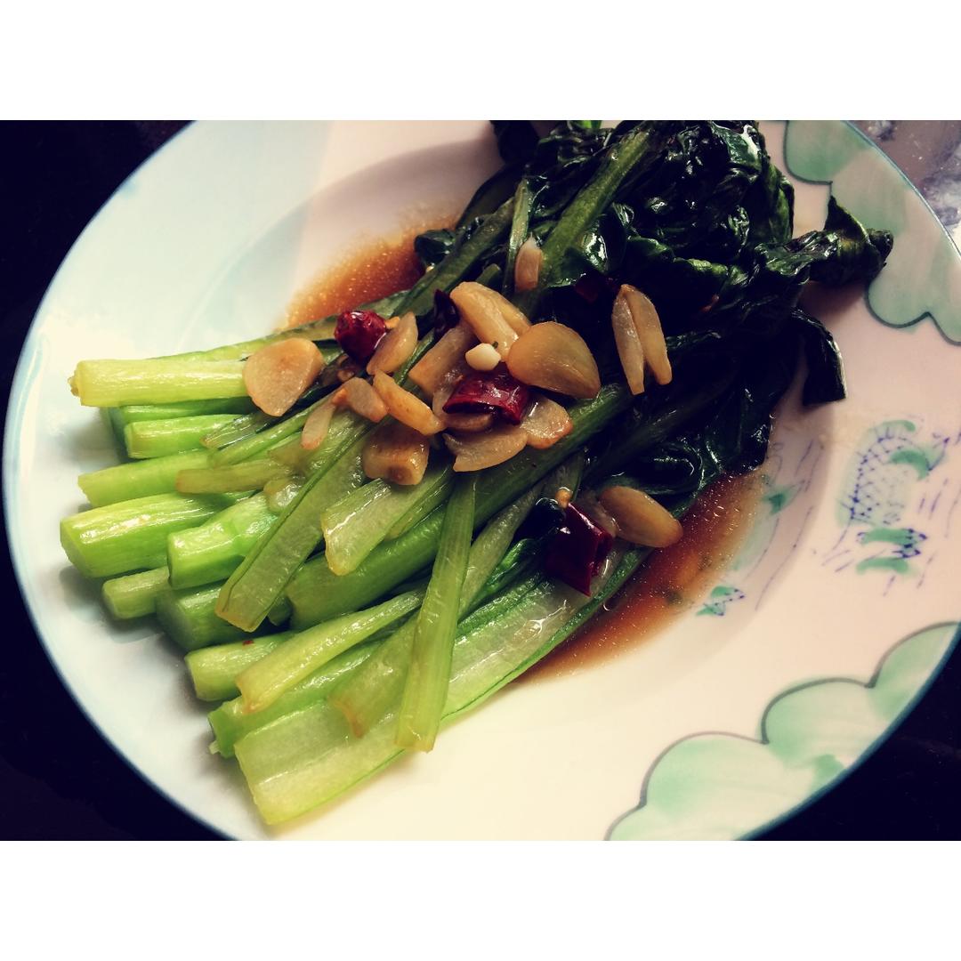 白灼菜心