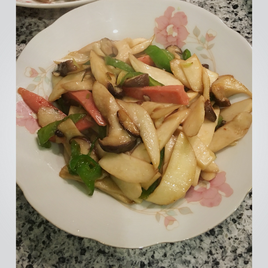 青椒素炒杏鲍菇