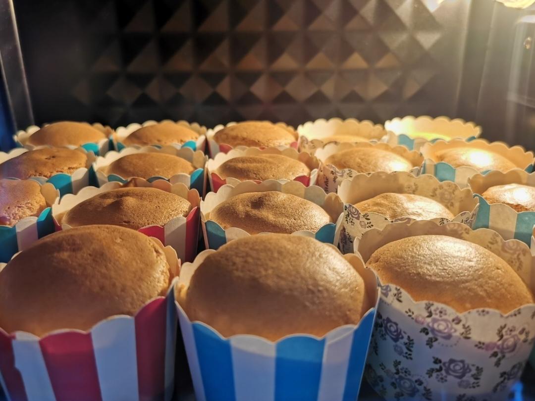 纸杯蛋糕 8寸戚风蛋糕的量