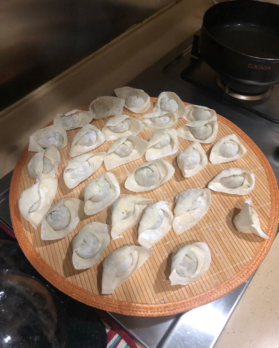 宝宝辅食之小油菜虾皮鲜肉小馄饨