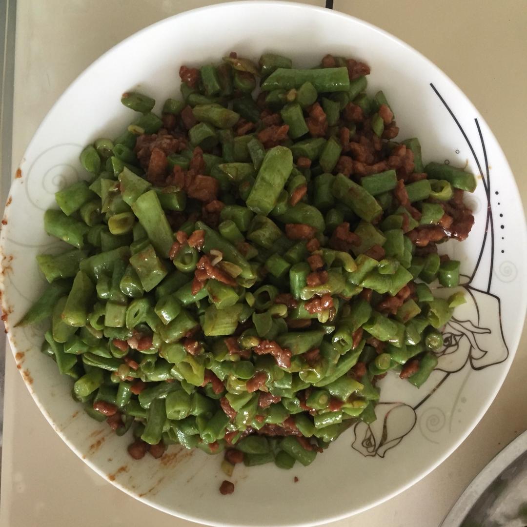 肉沫豆角下饭菜