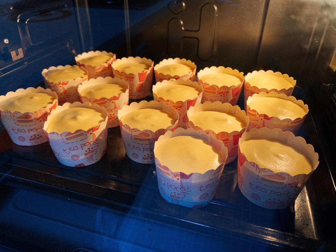 纸杯蛋糕 8寸戚风蛋糕的量