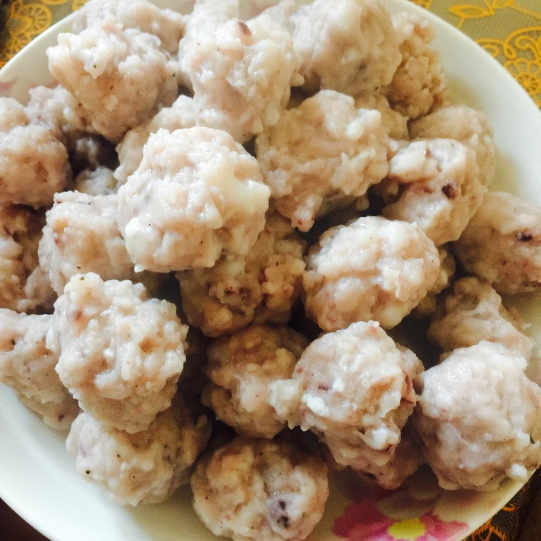 手打墨鱼丸