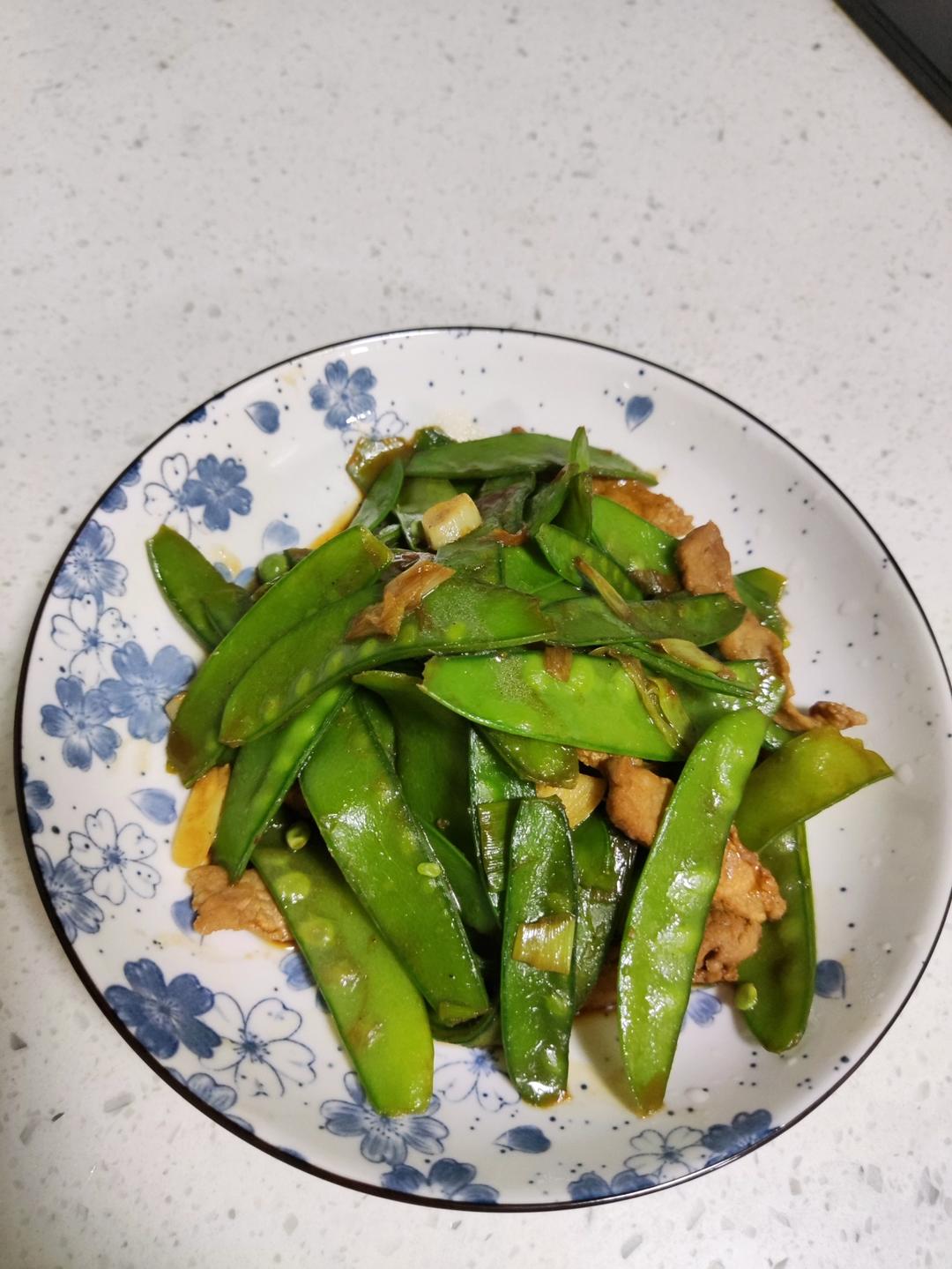 荷兰豆炒肉-秒光三碗饭