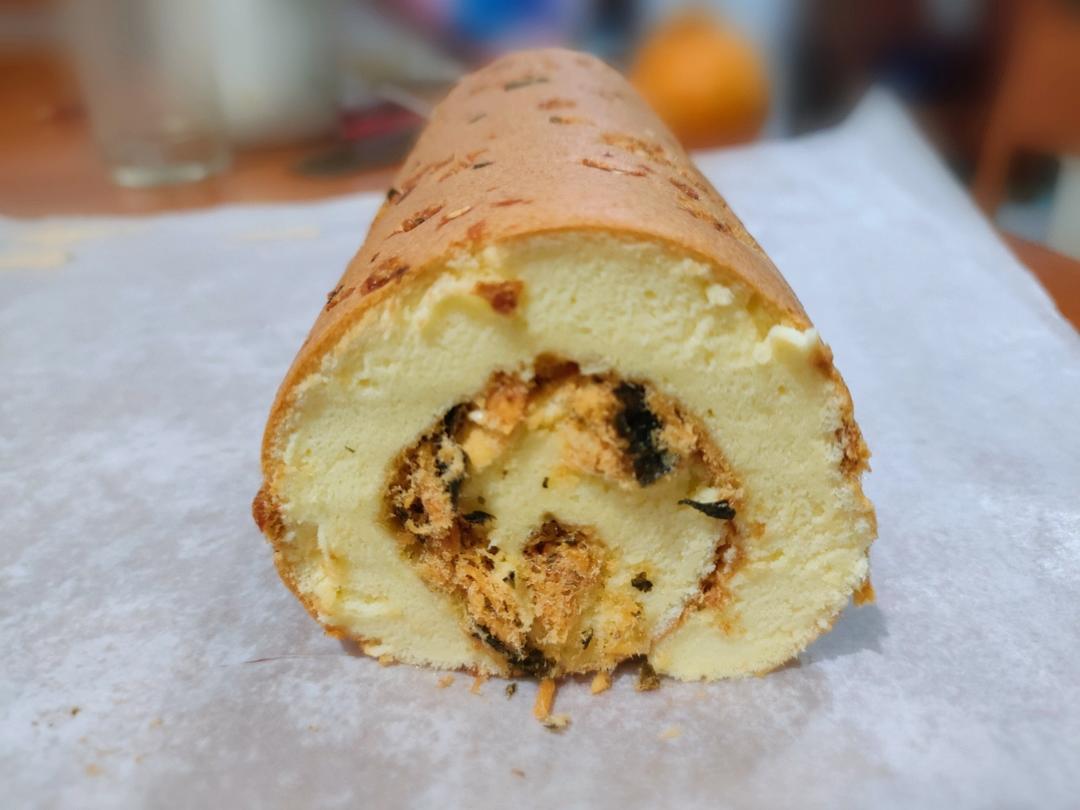 《Tinrry下午茶》教你做基础原味蛋糕卷