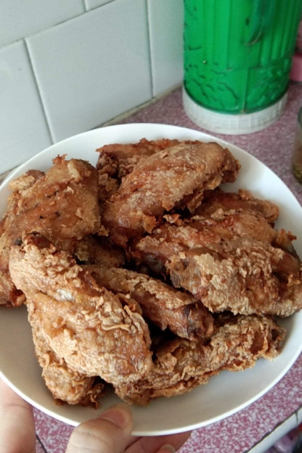 蒜香炸鸡翅