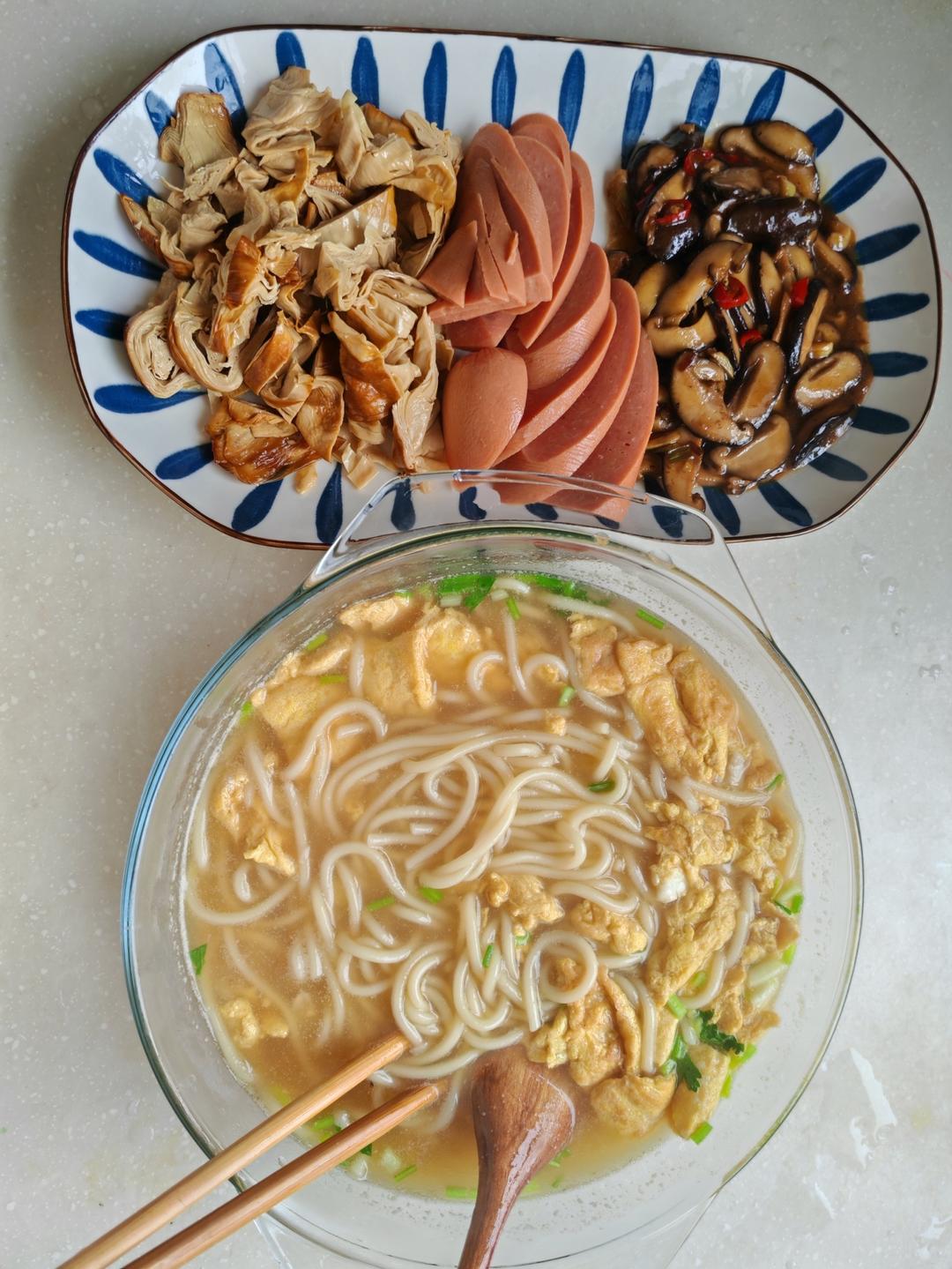 香菇这样炒比肉都好吃😋素炒香菇