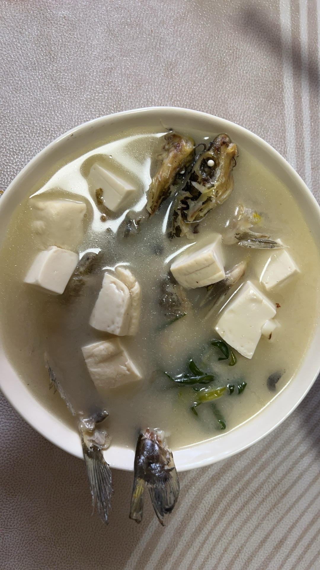 昂刺鱼豆腐汤（黄辣丁）